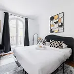 2 Pieces Refait Neuf Centre Paris - Paris 19 - 4P