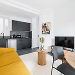 2 Pieces Refait Neuf Centre Paris - Paris 19 - 4P